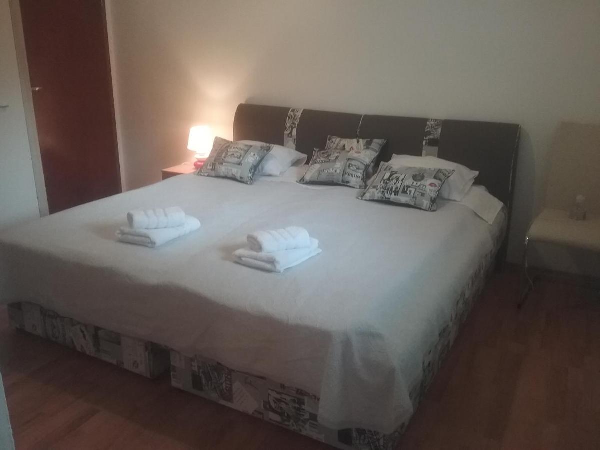 Milda+M Apartment Skradin Exterior photo